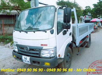 Xe tải HINO XZU342L 5 tấn thùng lửng