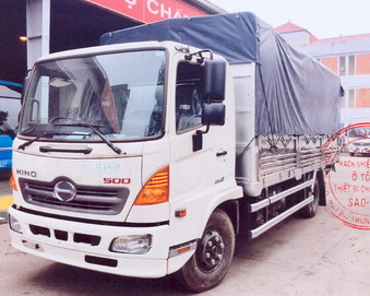 Xe tải Hino FC9JJTC 6 tấn thùng dài 5,6 mét