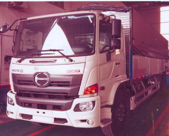 Xe tải Hino FG8JT7A-G 8T8 thùng dài 8,7 mét