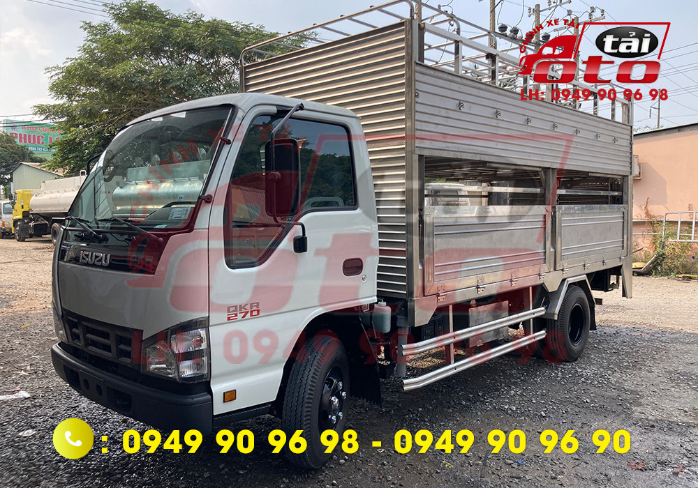 Xe tải chở gia súc ISUZU QKR77HE4 1T9 thùng 4,3 mét