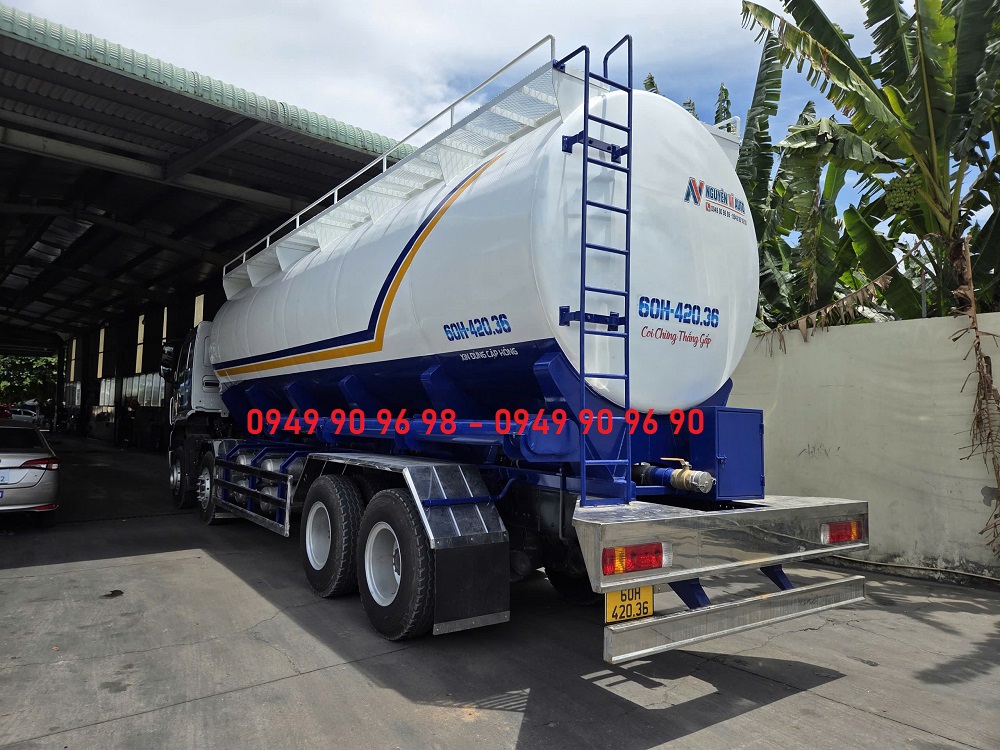 xe bồn chenglong h5 chở cám, xe bồn chở cám 29 khối, xe bồn chở thức ăn chăn nuôi, xe bồn chở cám thổi khí nén, cải tạo xe bồn chở cám, hoán cải xe bồn chở cám, xe bồn chở cám 4 chân, xe bồn chenglong chở cám, cải tạo xe bồn phun nước thành xe chở cám, xe bồn cám khí nén, xe chở cám công nghiệp, xe bồn chở thức ăn gia súc, xe bồn chở thức ăn chăn nuôi 29 khối, đóng mới xe bồn chở cám, giá xe bồn chở cám, giá cải tạo xe bồn chở cám, xe bồn cám chenglong h5 8x4, xe bồn chở cám tphcm, dịch vụ cải tạo xe bồn chở cám, nguyên vĩ auto xe bồn chở cám,