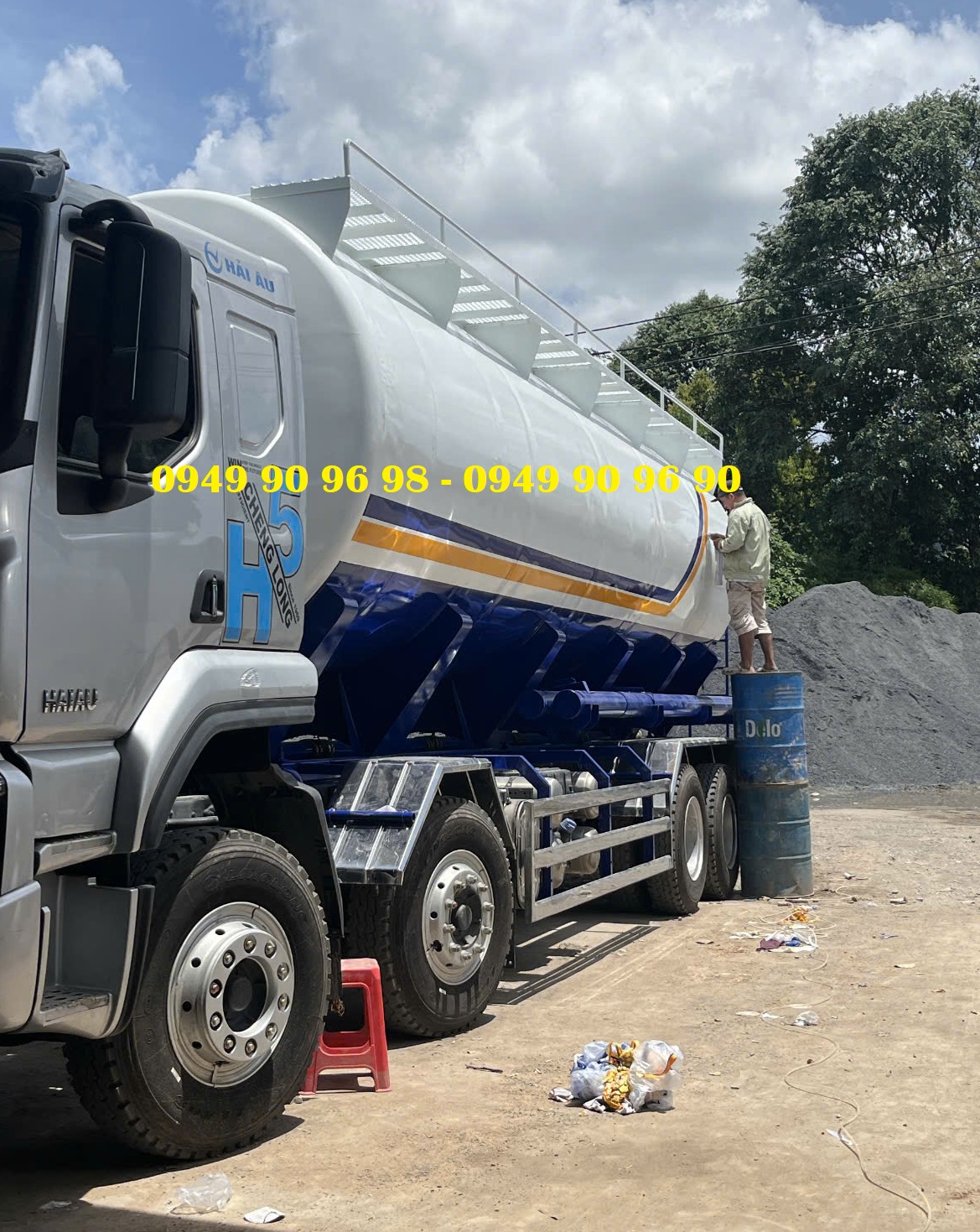 Cải tạo xe bồn chở cám, Hoán cải xe bồn chở thức ăn chăn nuôi, Xe bồn Chenglong H5 chở cám, Xe bồn chở cám 4 chân, Xe bồn cám 29 khối, Xe bồn cám thổi khí nén, Sơ mi rơ mooc chở cám, Xe bồn chở cám theo yêu cầu, Hồ sơ cải tạo xe bồn chở cám, Đăng kiểm cải tạo xe bồn chở cám