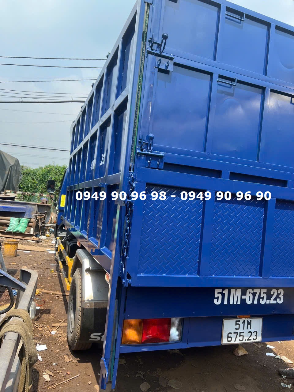 xe chở rác Hyundai HD72 thùng 14 khối, xe chở rác HD72 thùng inox 14 khối, xe chở rác HD72 14m3, xe rác Hyundai HD72 đời 2011, giá xe chở rác Hyundai HD72 14 khối 450 triệu, Hyundai HD72 D4DB 3907cc, xe rác Euro 2 máy cơ dễ sửa, xe chở rác thùng inox 14m3, hoán cải xe tải Hyundai HD72 thành xe chở rác, đóng thùng inox xe chở rác 14 khối, so sánh xe chở rác HD72 và Hino XZU720, xe chở rác Hino XZU720 thùng 12 khối 2025, xe chở rác Isuzu NPR400 thùng inox 12 khối 2025, xe chở rác Hyundai 75S thùng inox 12 khối, chi phí hoán cải xe chở rác và đăng kiểm xe cải tạo, xưởng đóng thùng xe chở rác uy tín TP.HCM