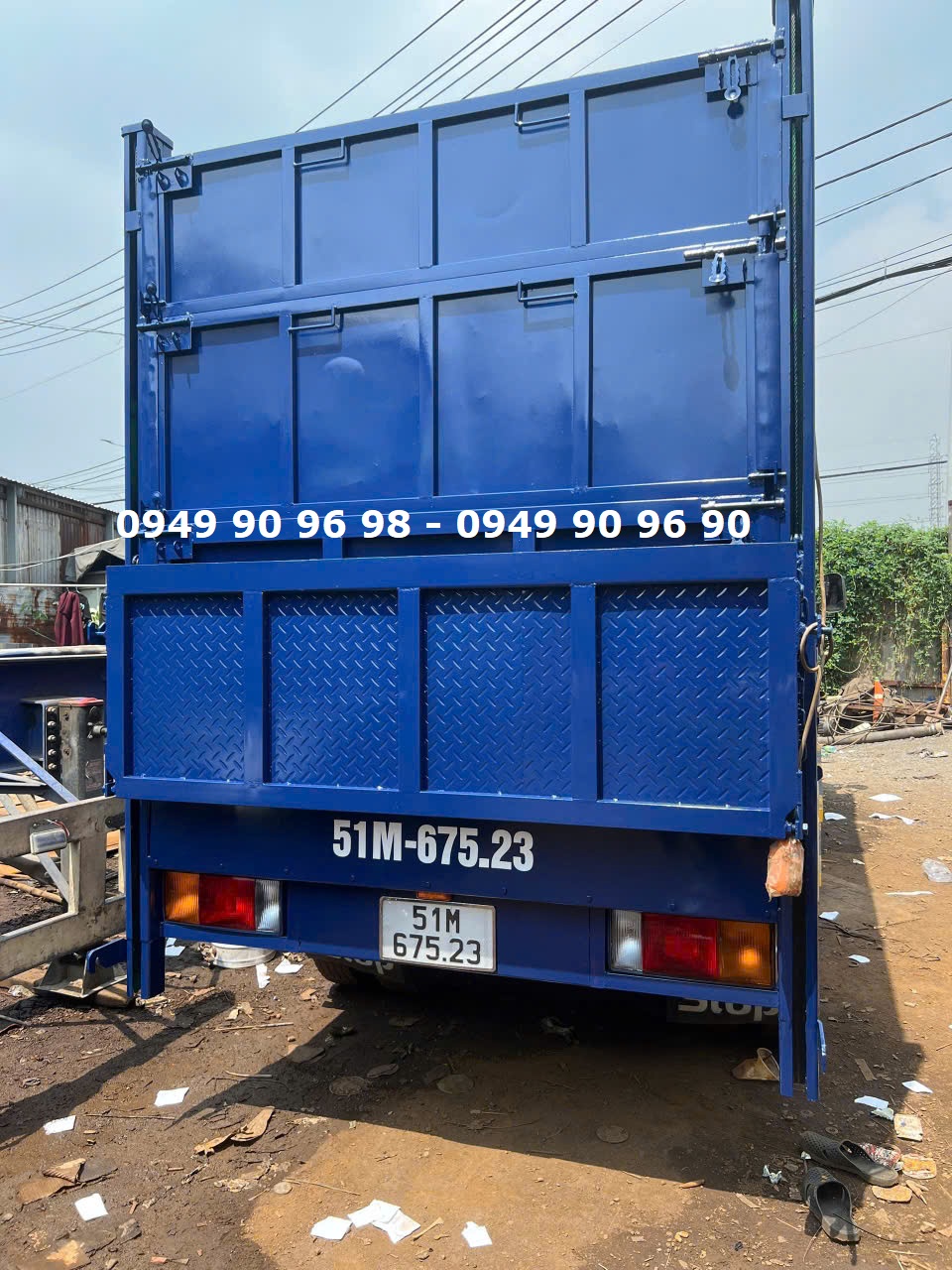 xe chở rác Hyundai HD72 thùng 14 khối, xe chở rác HD72 thùng inox 14 khối, xe chở rác HD72 14m3, xe rác Hyundai HD72 đời 2011, giá xe chở rác Hyundai HD72 14 khối 450 triệu, Hyundai HD72 D4DB 3907cc, xe rác Euro 2 máy cơ dễ sửa, xe chở rác thùng inox 14m3, hoán cải xe tải Hyundai HD72 thành xe chở rác, đóng thùng inox xe chở rác 14 khối, so sánh xe chở rác HD72 và Hino XZU720, xe chở rác Hino XZU720 thùng 12 khối 2025, xe chở rác Isuzu NPR400 thùng inox 12 khối 2025, xe chở rác Hyundai 75S thùng inox 12 khối, chi phí hoán cải xe chở rác và đăng kiểm xe cải tạo, xưởng đóng thùng xe chở rác uy tín TP.HCM